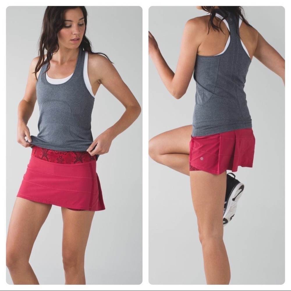 Lululemon Pace Rival II Skirt Cranberry Mini Ziggy Snake Red Tide Size 6 Regular